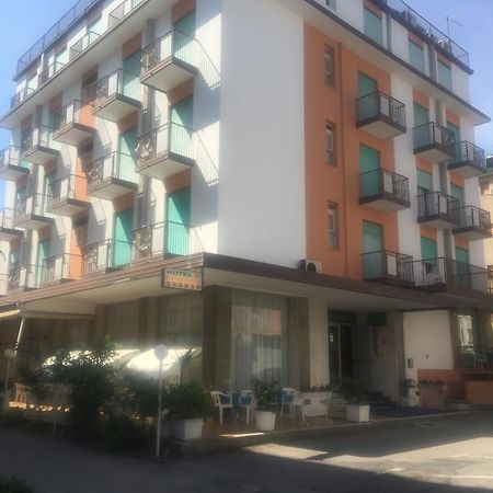 Hotel Britannia Lido di Jesolo Ngoại thất bức ảnh