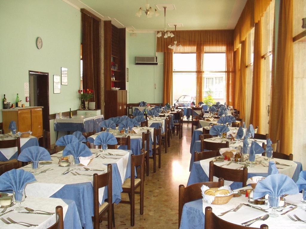 Hotel Britannia Lido di Jesolo Ngoại thất bức ảnh